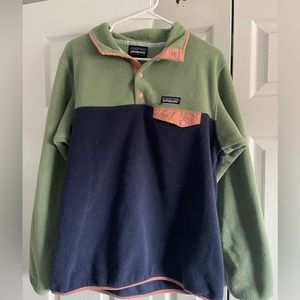 Patagonia Pullover!  Worn a few times. In great condition.